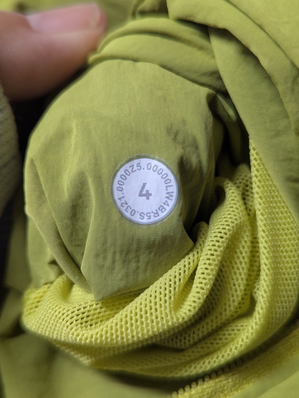 Lululemon Lightweight Hooded Jacket - Size 4 - Picture 11 of 16